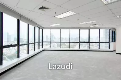 Office for rent in Huaykwang