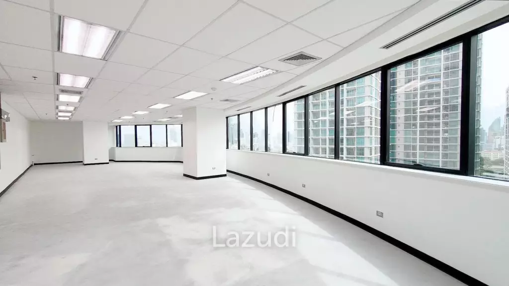 Office space for rent in Huaykwang