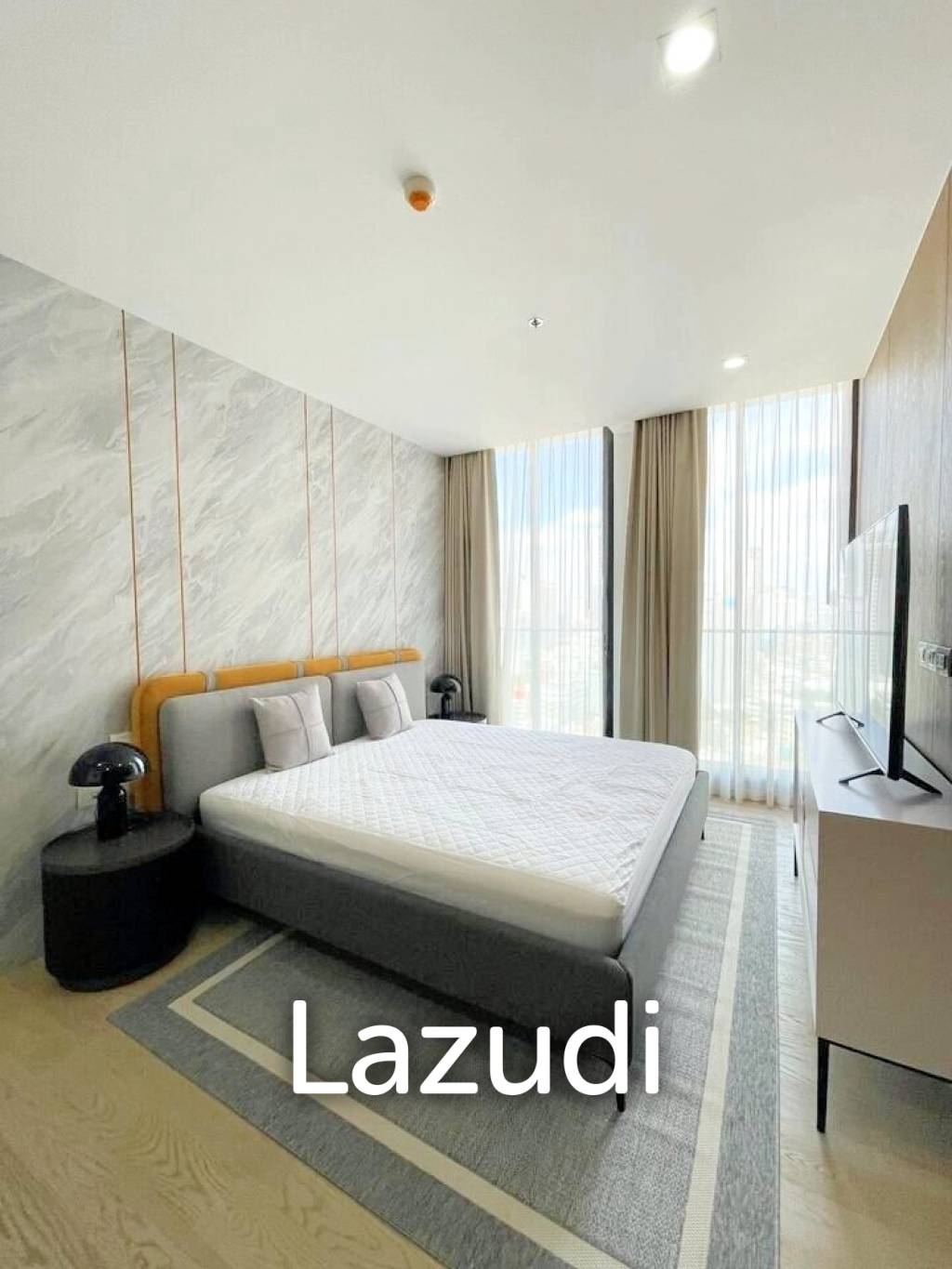 2 Bed 2 Bath 117 SQ.M Noble Ploenchit