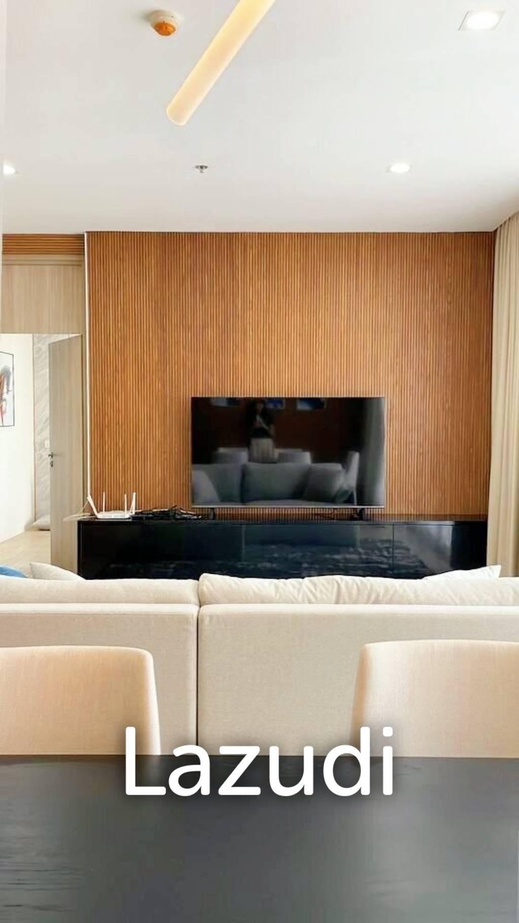2 Bed 2 Bath 117 SQ.M Noble Ploenchit