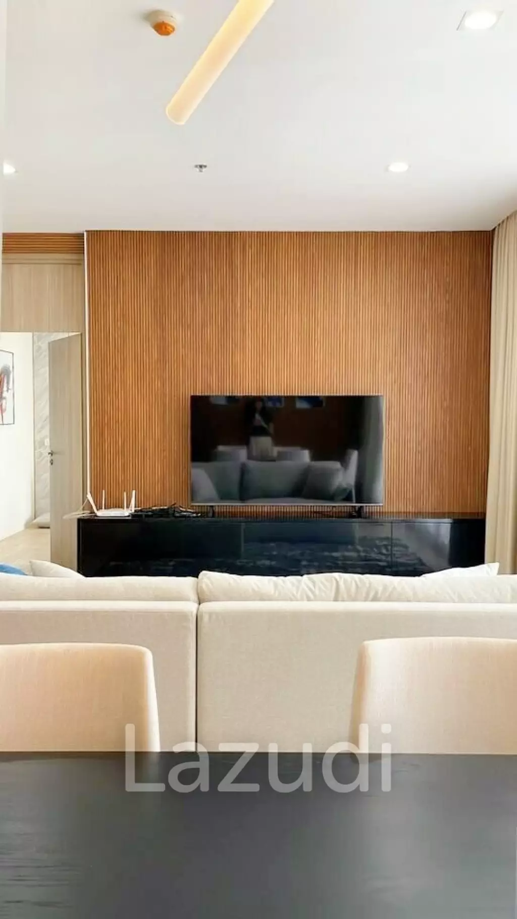 2 Bed 2 Bath 117 SQ.M Noble Ploenchit