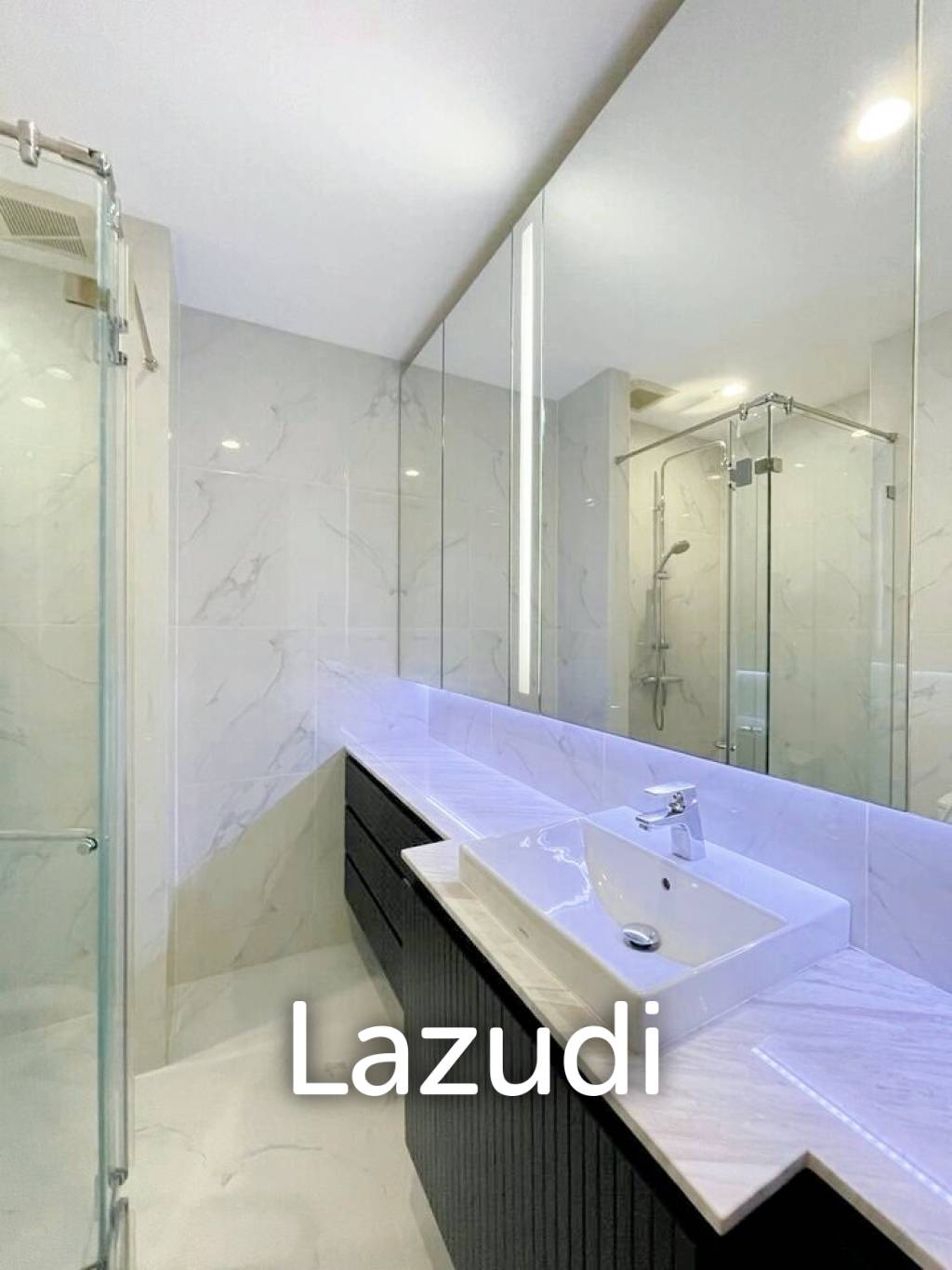 2 Bed 2 Bath 117 SQ.M Noble Ploenchit