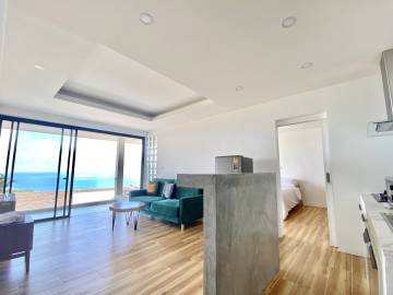 1 Bed 1 Bath 70 SQ.M Emerald Bayview
