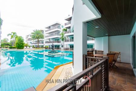 THE BEACH PALACE :  3 Bed Beachfront condo