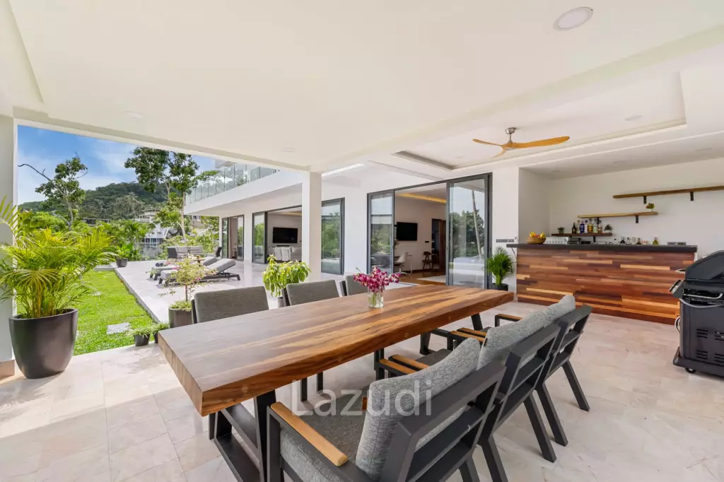 Luxury 5-Bedroom Sea View Villa in Prime Lamai
