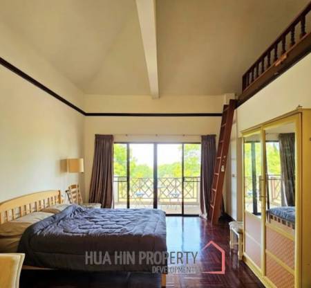 PALM HILLS CONDO  : 3 bed condo with Golf  membership