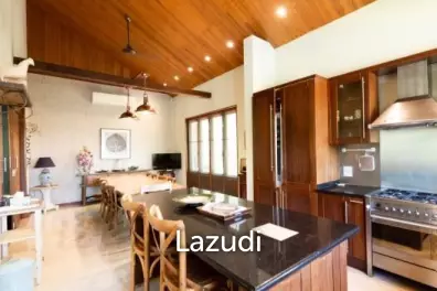 WHITE LOTUS 2 : Luxury Balinese Style Pool Villa