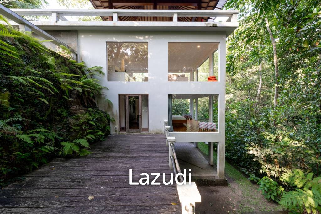 One hectare River front estate in Kediri Tabanan