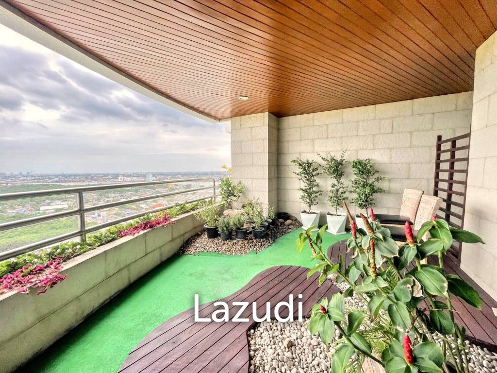 3 Bed 3 Bath 326 SQ.M Royal River Place