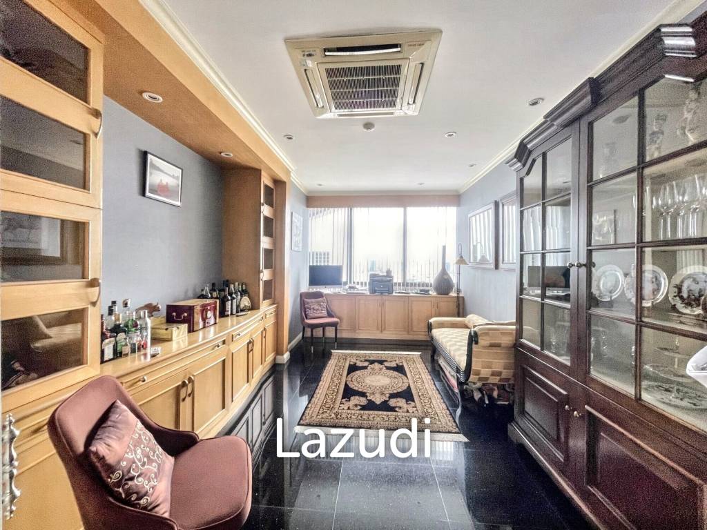 3 Bed 3 Bath 326 SQ.M Royal River Place