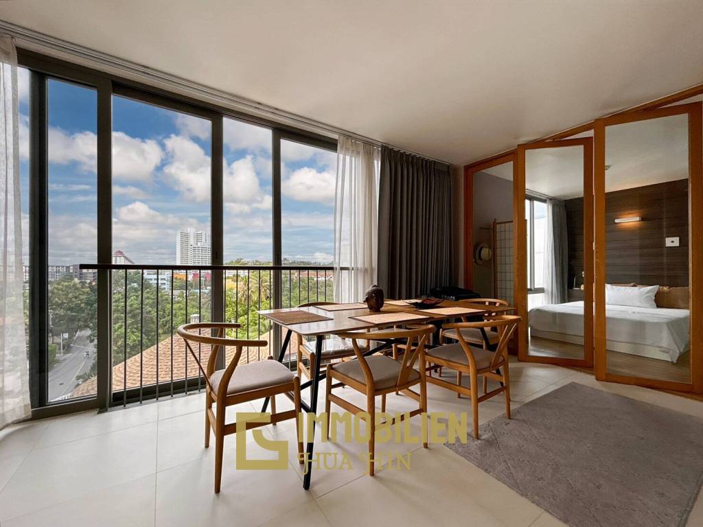 The Sanctuary : 2 Bedroom Condo Mountain View