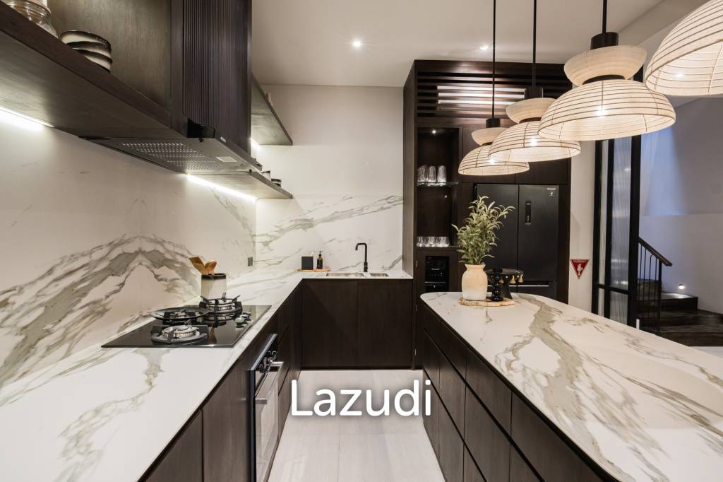 65 Year Leasehold or Freehold 4 Bedroom Villa in Pererenan