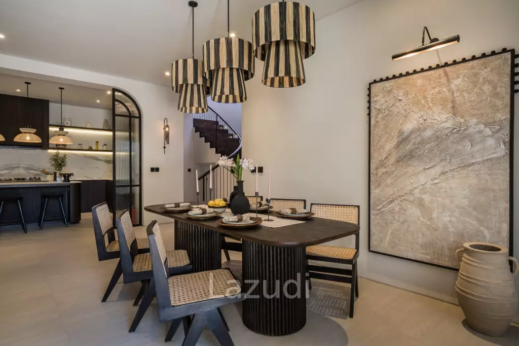 65 Year Leasehold or Freehold 4 Bedroom Villa in Pererenan