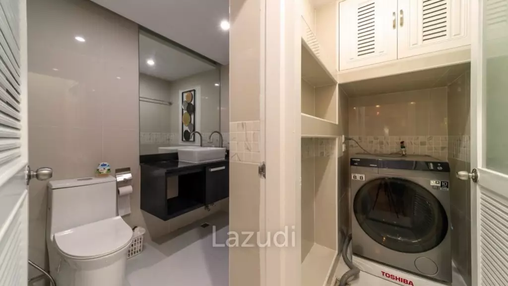 4 Bed 3 Bath 213 SQ.M Supalai Place Sukhumvit 39