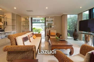 4 Bed 3 Bath 213 SQ.M Supalai Place Sukhumvit 39