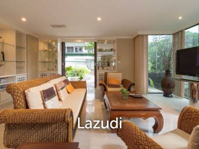 4 Bed 3 Bath 213 SQ.M Supalai Place Sukhumvit 39