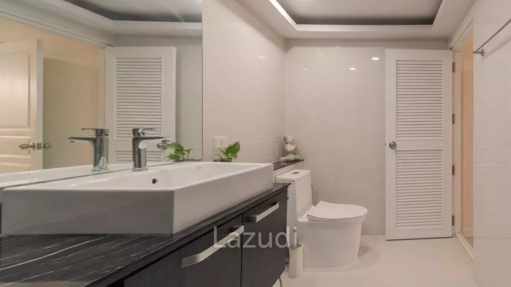 4 Bed 3 Bath 213 SQ.M Supalai Place Sukhumvit 39
