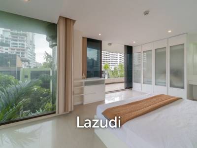 4 Bed 3 Bath 213 SQ.M Supalai Place Sukhumvit 39