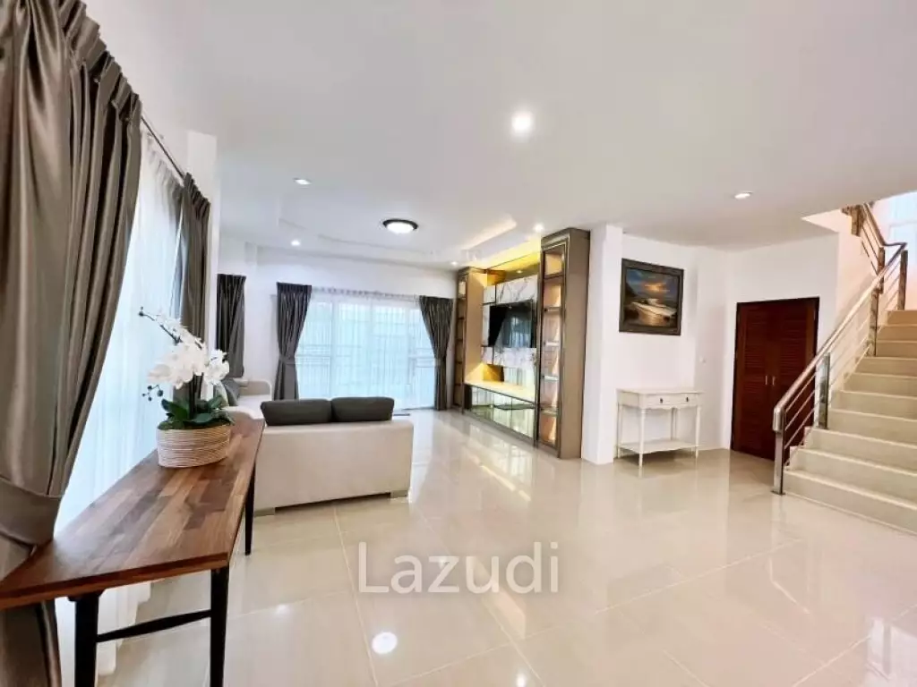3 Bedrooms 3 Bathrooms 300 SQ.M Sirisa 12