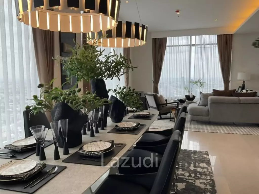 3 Bed 3 Bath 153 SQ.M Siamese Sukhumvit 48