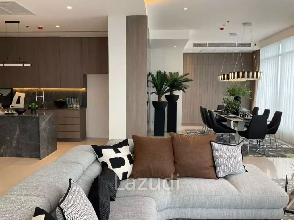 3 Bed 3 Bath 153 SQ.M Siamese Sukhumvit 48