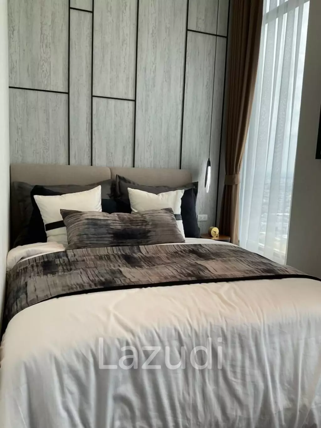 3 Bed 3 Bath 153 SQ.M Siamese Sukhumvit 48