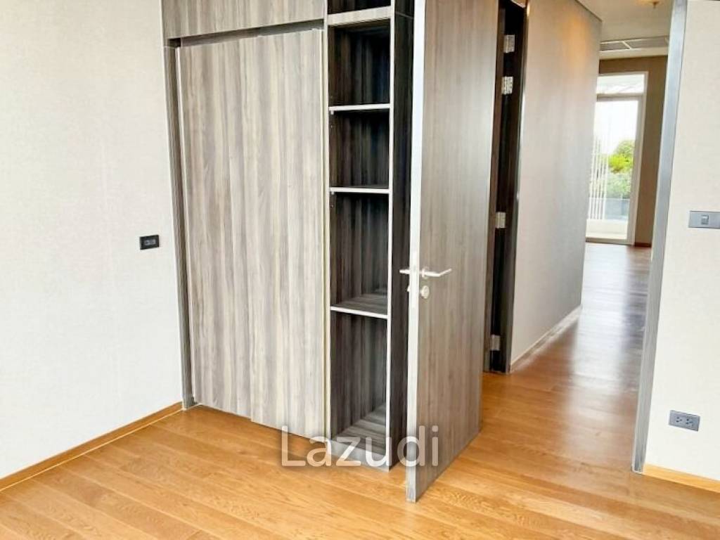 4 Bed 4 Bath 152 SQ.M Siamese Sukhumvit 42