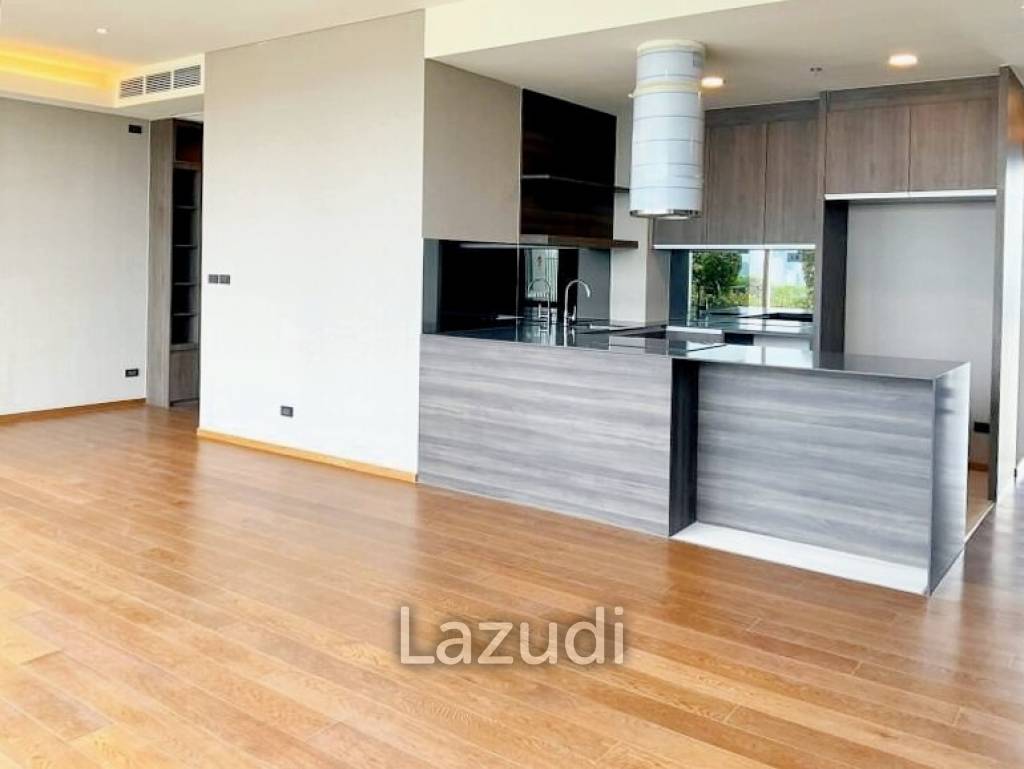 4 Bed 4 Bath 152 SQ.M Siamese Sukhumvit 42