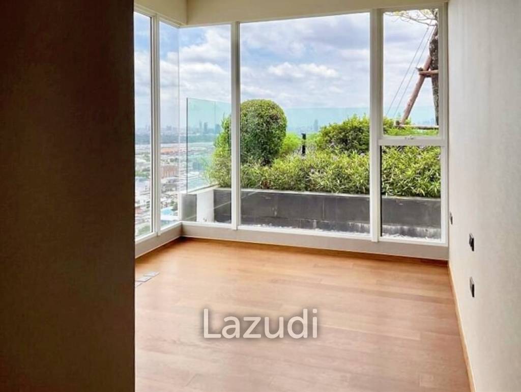 4 Bed 4 Bath 152 SQ.M Siamese Sukhumvit 42