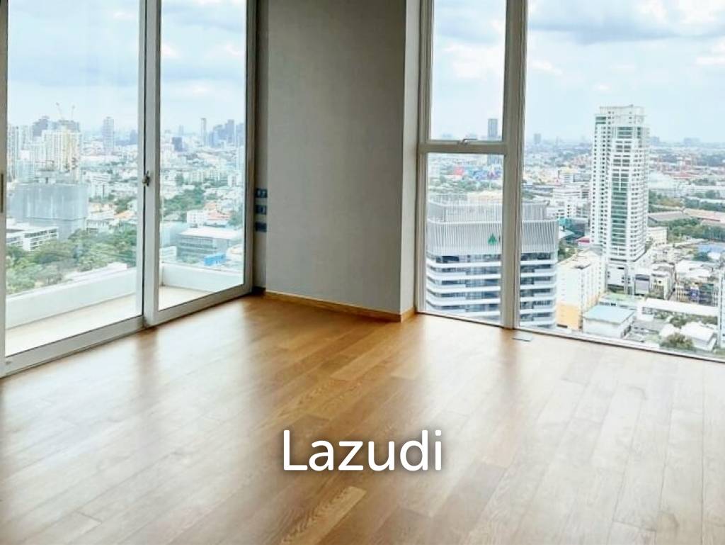 4 Bed 4 Bath 152 SQ.M Siamese Sukhumvit 42