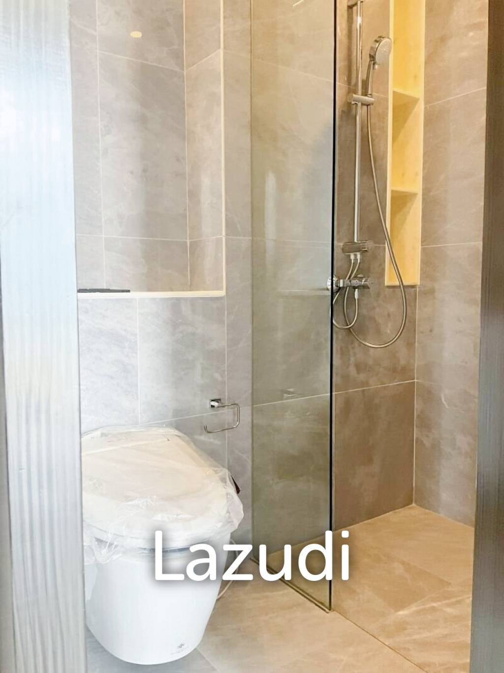 4 Bed 4 Bath 152 SQ.M Siamese Sukhumvit 42