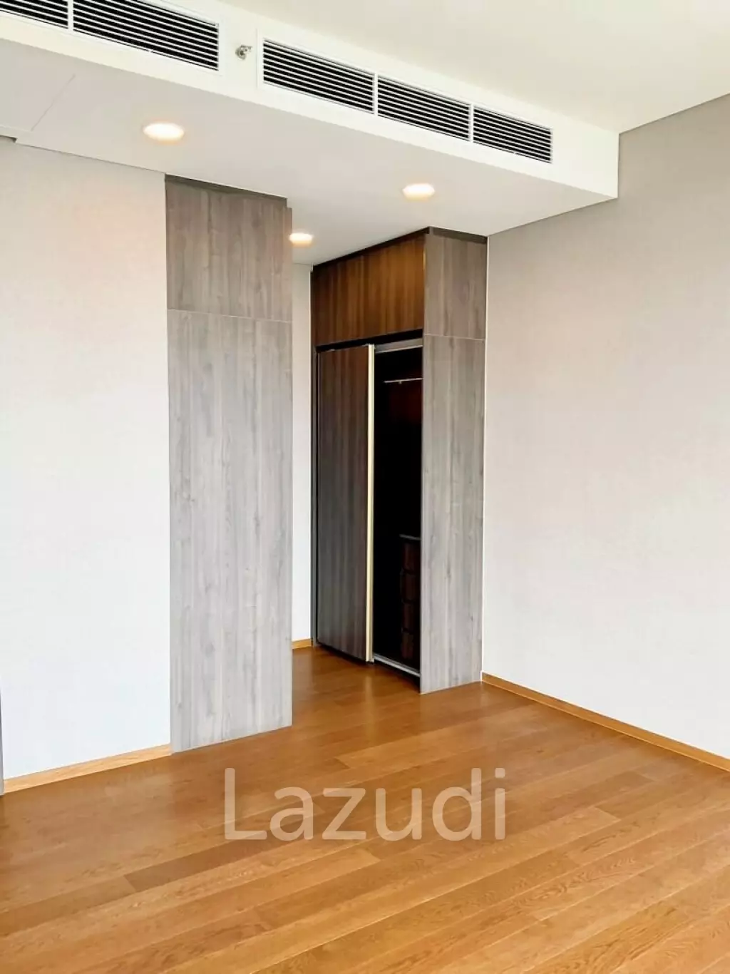 4 Bed 4 Bath 152 SQ.M Siamese Sukhumvit 42