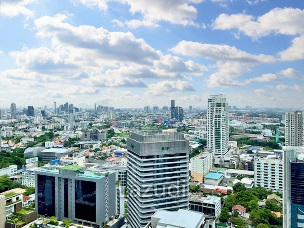 4 Bed 4 Bath 152 SQ.M Siamese Sukhumvit 42