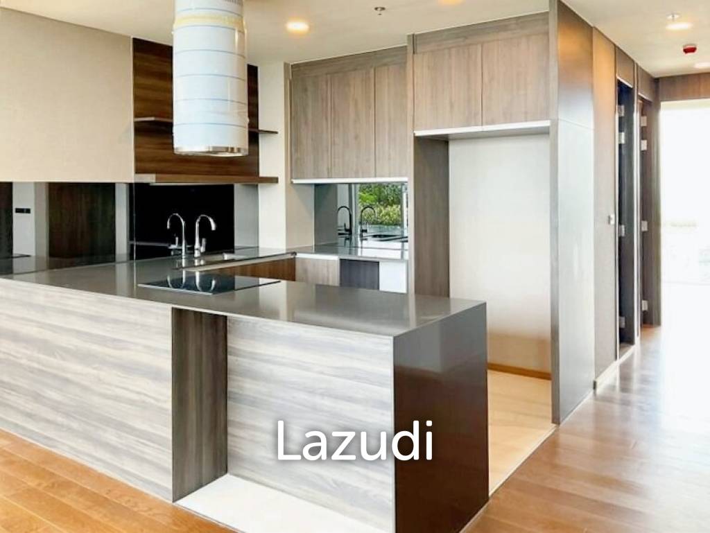 4 Bed 4 Bath 152 SQ.M Siamese Sukhumvit 42