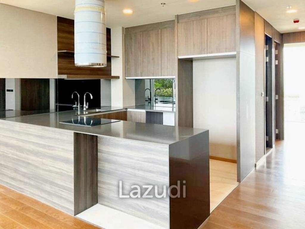 4 Bed 4 Bath 152 SQ.M Siamese Sukhumvit 42