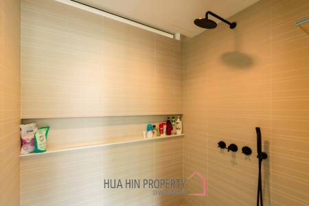 WAN VAYLA CONDO : 2 bed beachfront condo