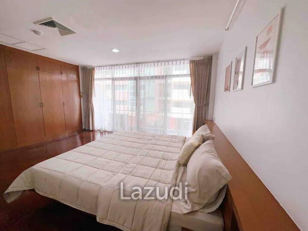 3 Bed 2 Bath 200 SQ.M Homhual Mansion