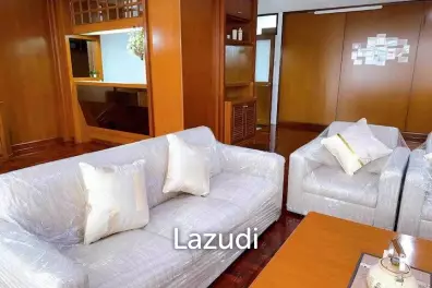 3 Bed 2 Bath 200 SQ.M Homhual Mansion