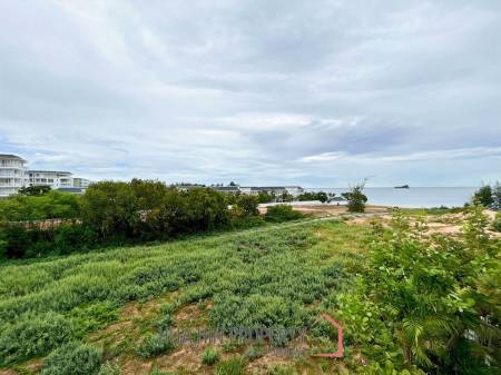 Chelona : 2 Bedroom Condo With Sea View