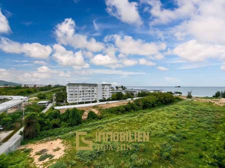 Chelona: 1 Bedroom Condo Sea View