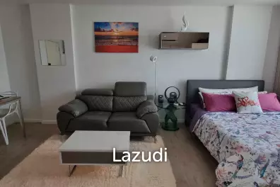 Baan Peang Ploen: Studio Condo on 6th Floor with Sea View