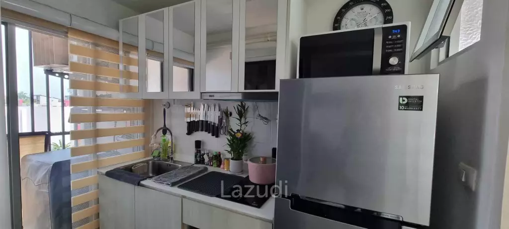 Baan Peang Ploen: Studio Condo on 6th Floor with Sea View