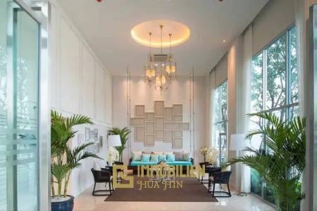 Baan Peang Ploen: Studio Condo on 6th Floor with Sea View