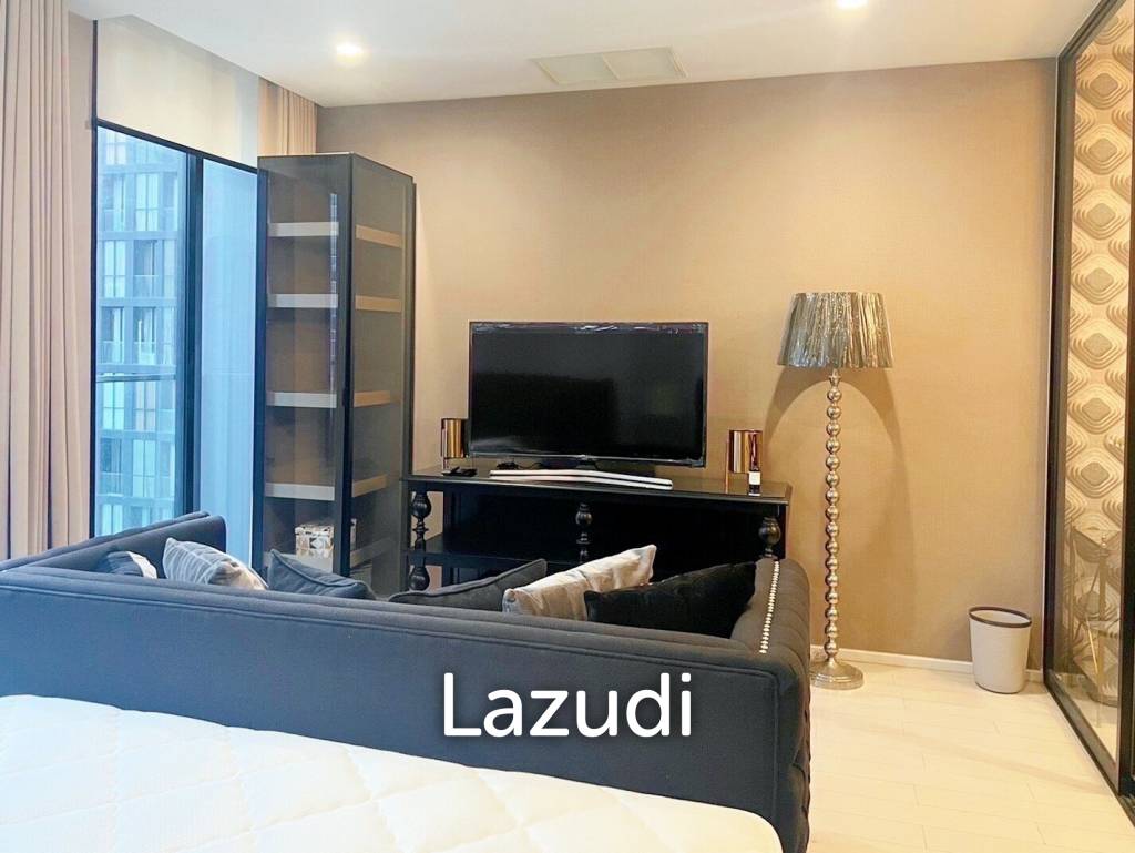 1 Bed 1 Bath 45 SQ.M Noble Ploenchit