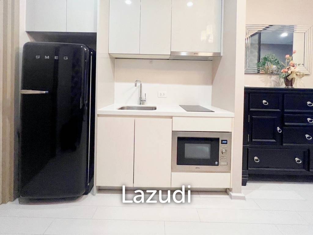 1 Bed 1 Bath 45 SQ.M Noble Ploenchit