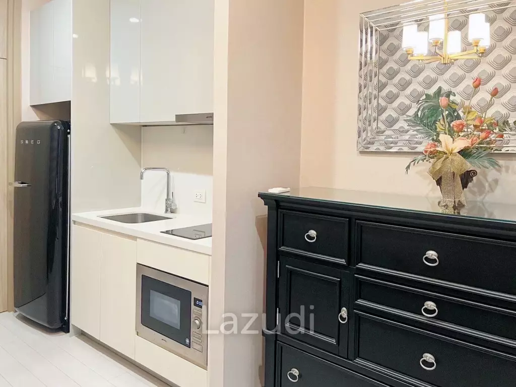 1 Bed 1 Bath 45 SQ.M Noble Ploenchit