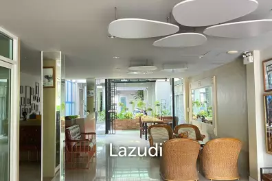 Hotel and Cafe for Rent in HuaHin Town