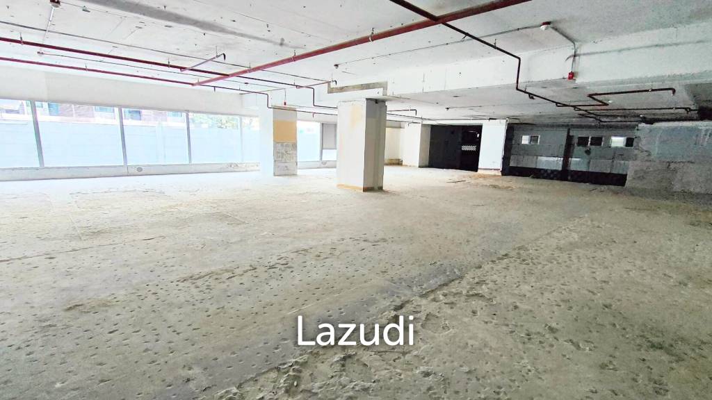 Retail space for rent in Sathorn
