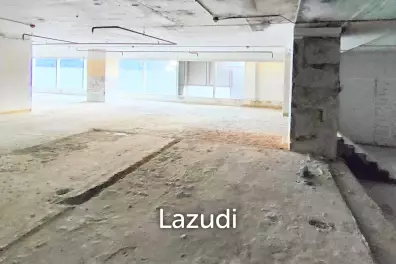 Retail space for rent in Sathorn