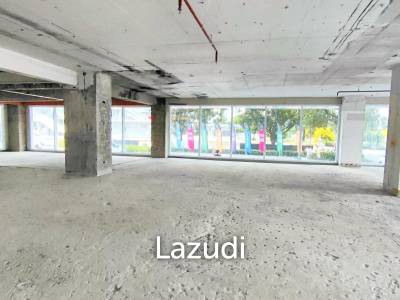Retail space for rent in Sathorn